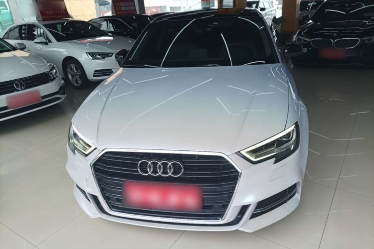 Used Audi A3 2019 Limousine 35 TFSI Fashion Edition China V standard Front