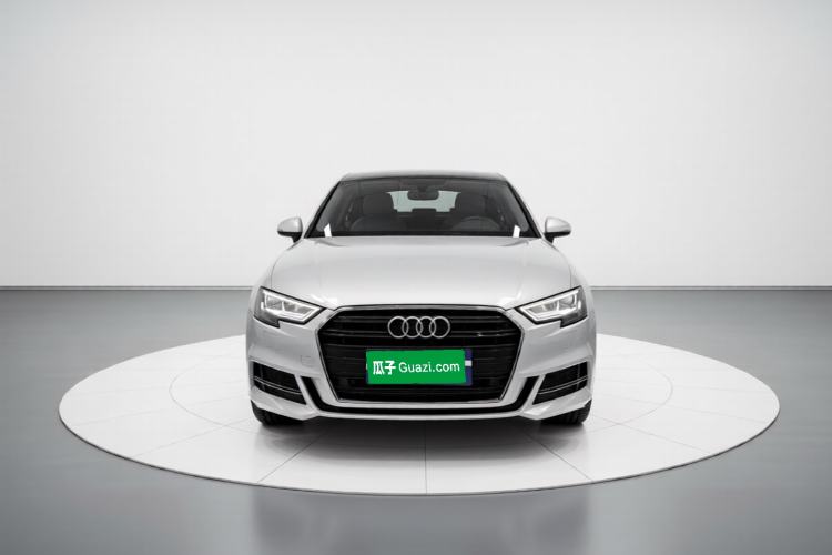 Used Audi A3 2019 Limousine 35 TFSI Fashion Edition China V standard Front