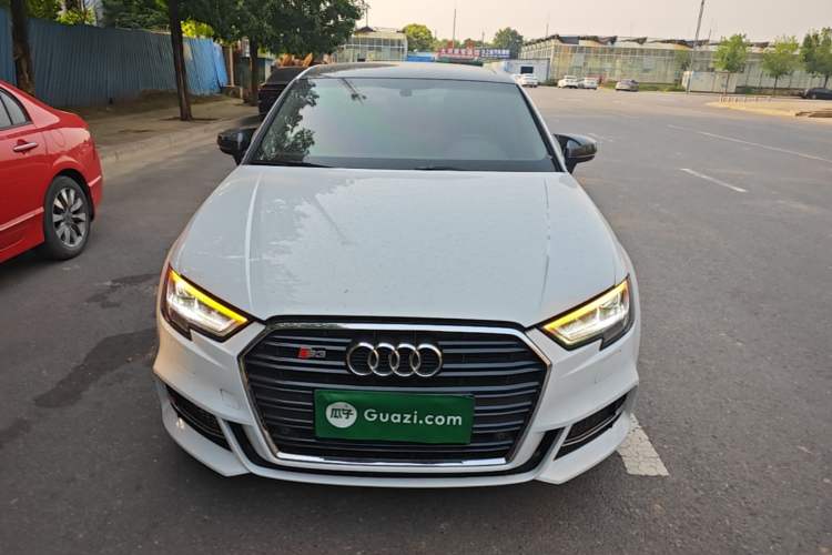 Used Audi A3 2019 Limousine 35 TFSI Sporty Version China VI Front