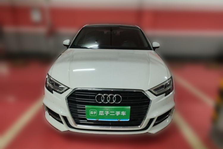 Used Audi A3 2019 Limousine 35 TFSI Fashion Edition China V standard Front