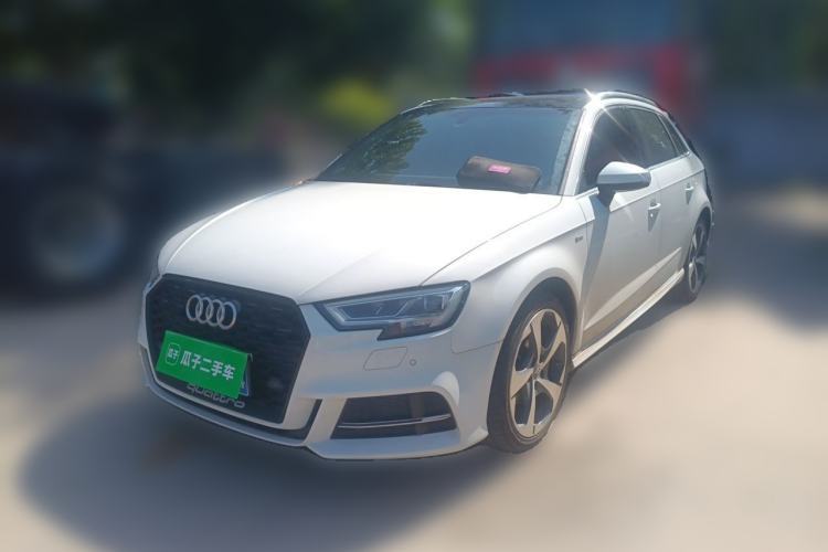 Used Audi A3 2019 Sportback 35 TFSI Sporty Version National V Guazi used car, China used car export, Used car for sale, Used cars, Cheapest cars for sale