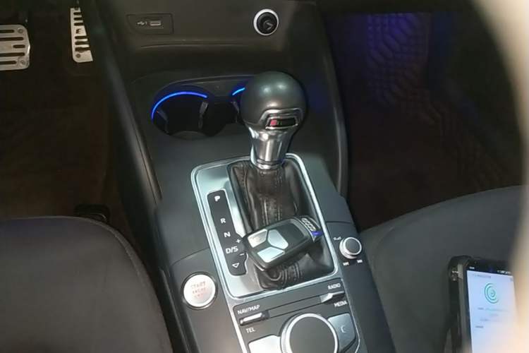 Used Audi A3 2019 Limousine 35 TFSI Ambition China VI Gear Lever