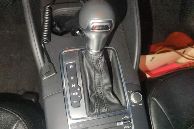 Used Audi A3 2019 Limousine 35 TFSI Ambition China VI Gear Lever