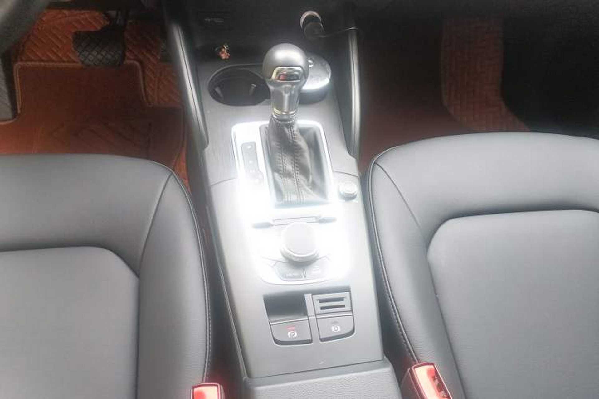 Used Audi A3 2019 Sportback 35 TFSI Ambition China VI Gear Lever