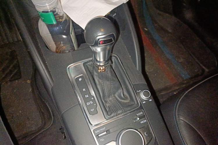Used Audi A3 2019 Sportback 35 TFSI Fashion Edition China V Gear Lever