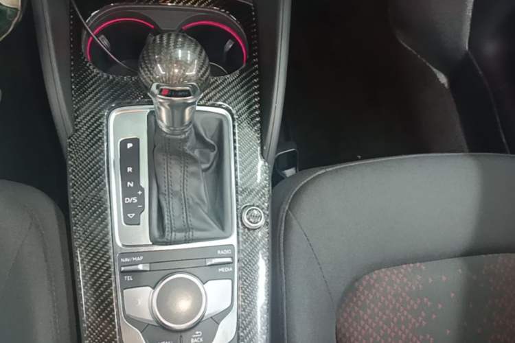 Used Audi A3 2019 Limousine 35 TFSI Ambition China VI Gear Lever