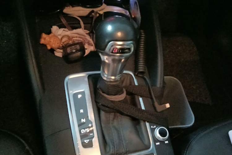Used Audi A3 2019 Sportback 35 TFSI Ambition China V Gear Lever
