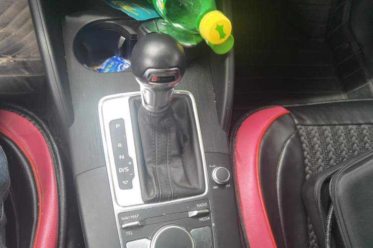 Used Audi A3 2019 Limousine 35 TFSI Ambition China V Gear Lever