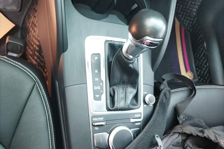 Used Audi A3 2019 Sportback 35 TFSI Ambition China V Gear Lever