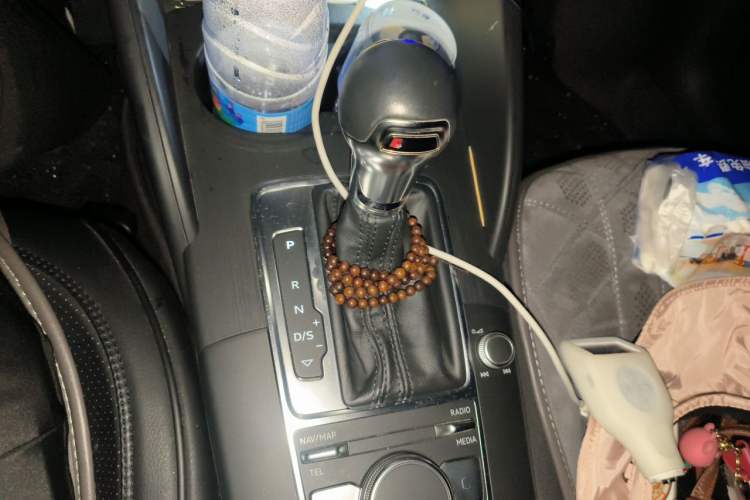Used Audi A3 2019 Limousine 35 TFSI Ambition China VI Gear Lever