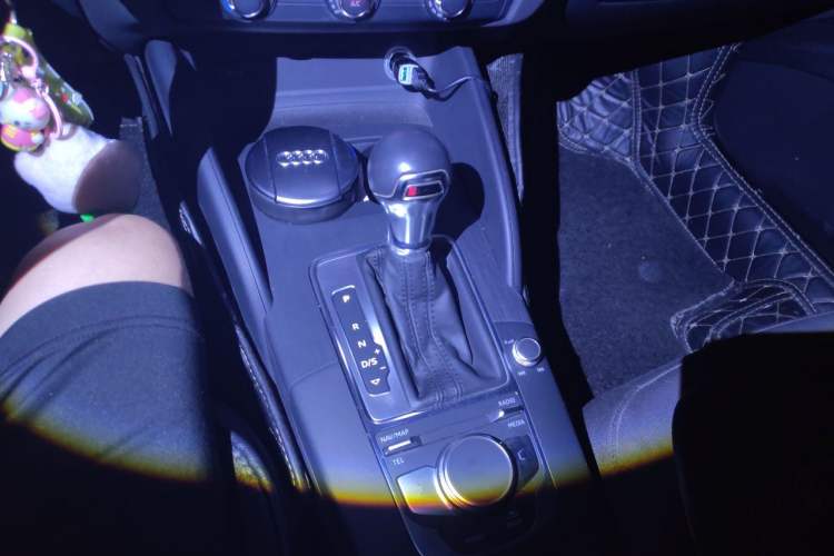 Used Audi A3 2019 Limousine 35 TFSI Ambition China VI Gear Lever