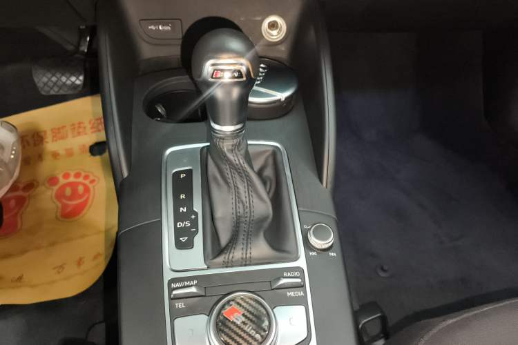 Used Audi A3 2019 Limousine 35 TFSI Ambition China V Gear Lever