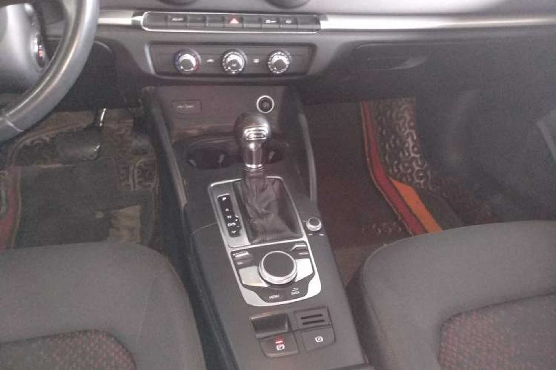 Used Audi A3 2019 Limousine 35 TFSI Ambition China VI Gear Lever