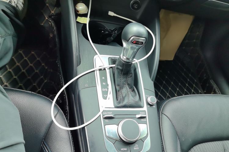 Used Audi A3 2019 Sportback 35 TFSI Fashion Edition China V Gear Lever