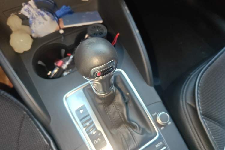 Used Audi A3 2019 Limousine 35 TFSI Ambition China V Gear Lever
