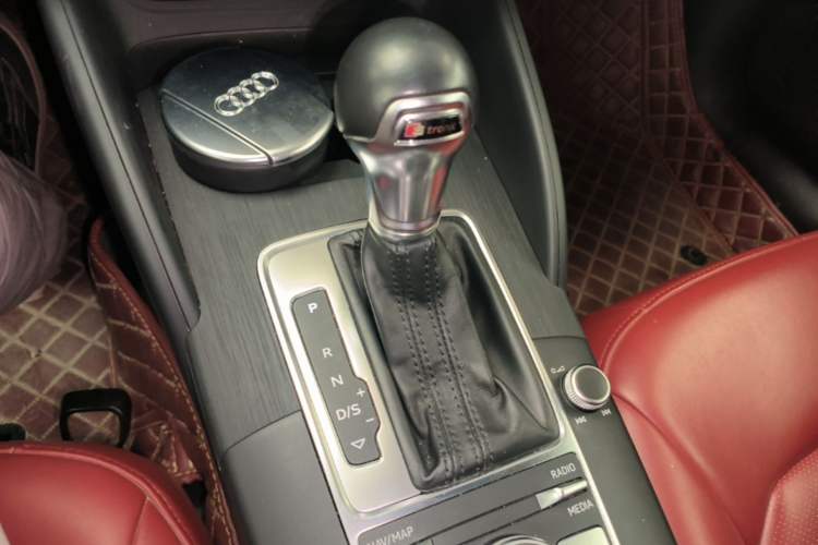 Used Audi A3 2019 Limousine 35 TFSI Ambition China VI Gear Lever