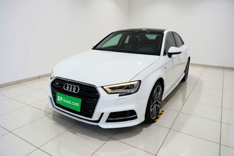 Used Audi A3 2019 Limousine 40 TFSI Sport Version China V Emission Standard Guazi used car, China used car export, Used car for sale, Used cars, Cheapest cars for sale