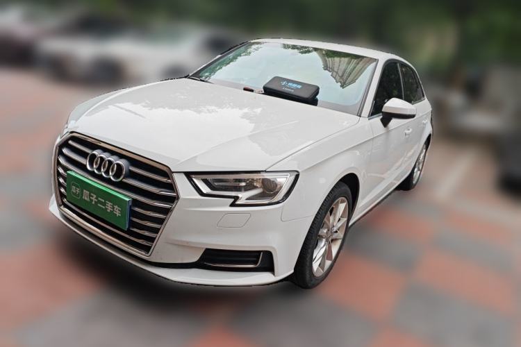 Used Audi A3 2019 Sportback 35 TFSI Ambition China VI Guazi used car, China used car export, Used car for sale, Used  cars, Cheapest cars for sale