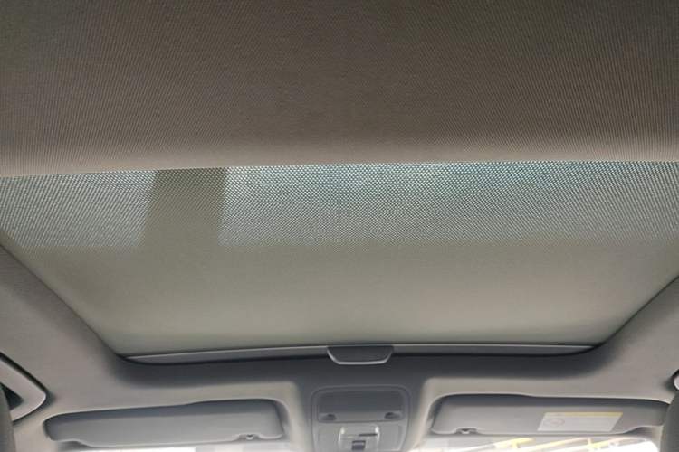 Used Audi A3 2019 Sportback 35 TFSI Fashion Edition China VI Emission Standard Headliner