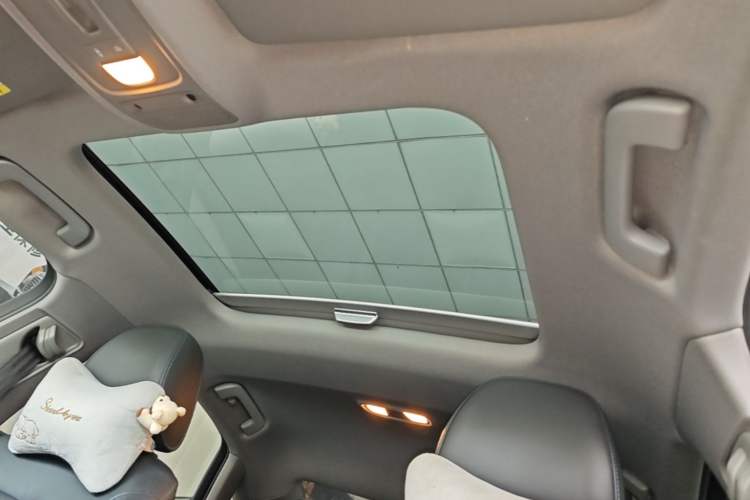 Used Audi A3 2019 Limousine 35 TFSI Fashion Edition China VI Emission Standard Headliner