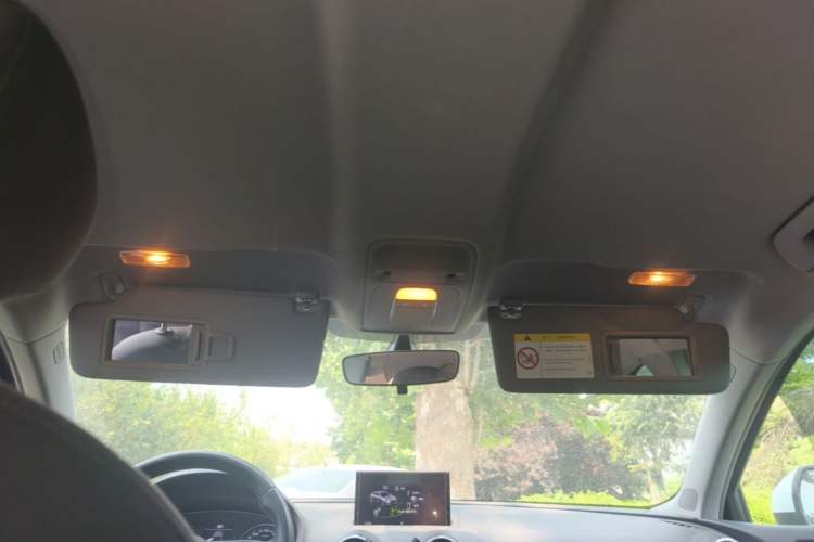 Used Audi A3 2019 Limousine 35 TFSI Ambition China VI Headliner