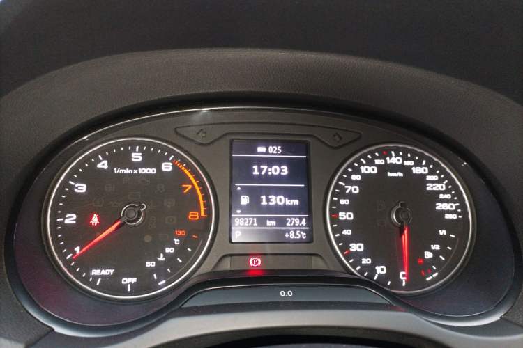 Used Audi A3 2019 Limousine 35 TFSI Fashion Edition China VI Emission Standard Instrument Cluster