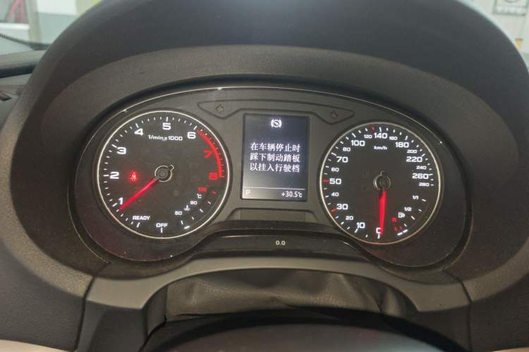 Used Audi A3 2019 Limousine 35 TFSI Ambition China V Instrument Cluster