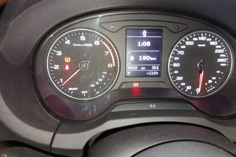 Used Audi A3 2019 Limousine 35 TFSI Ambition China V Instrument Cluster