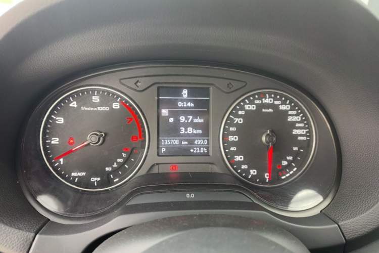 Used Audi A3 2019 Limousine 35 TFSI Fashion Edition China VI Emission Standard Instrument Cluster