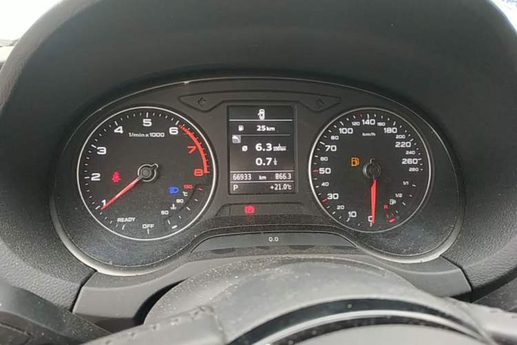 Used Audi A3 2019 Limousine 35 TFSI Ambition China VI Instrument Cluster