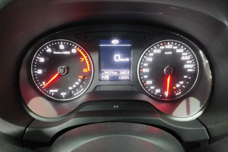 Used Audi A3 2019 Limousine 35 TFSI Ambition China VI Instrument Cluster