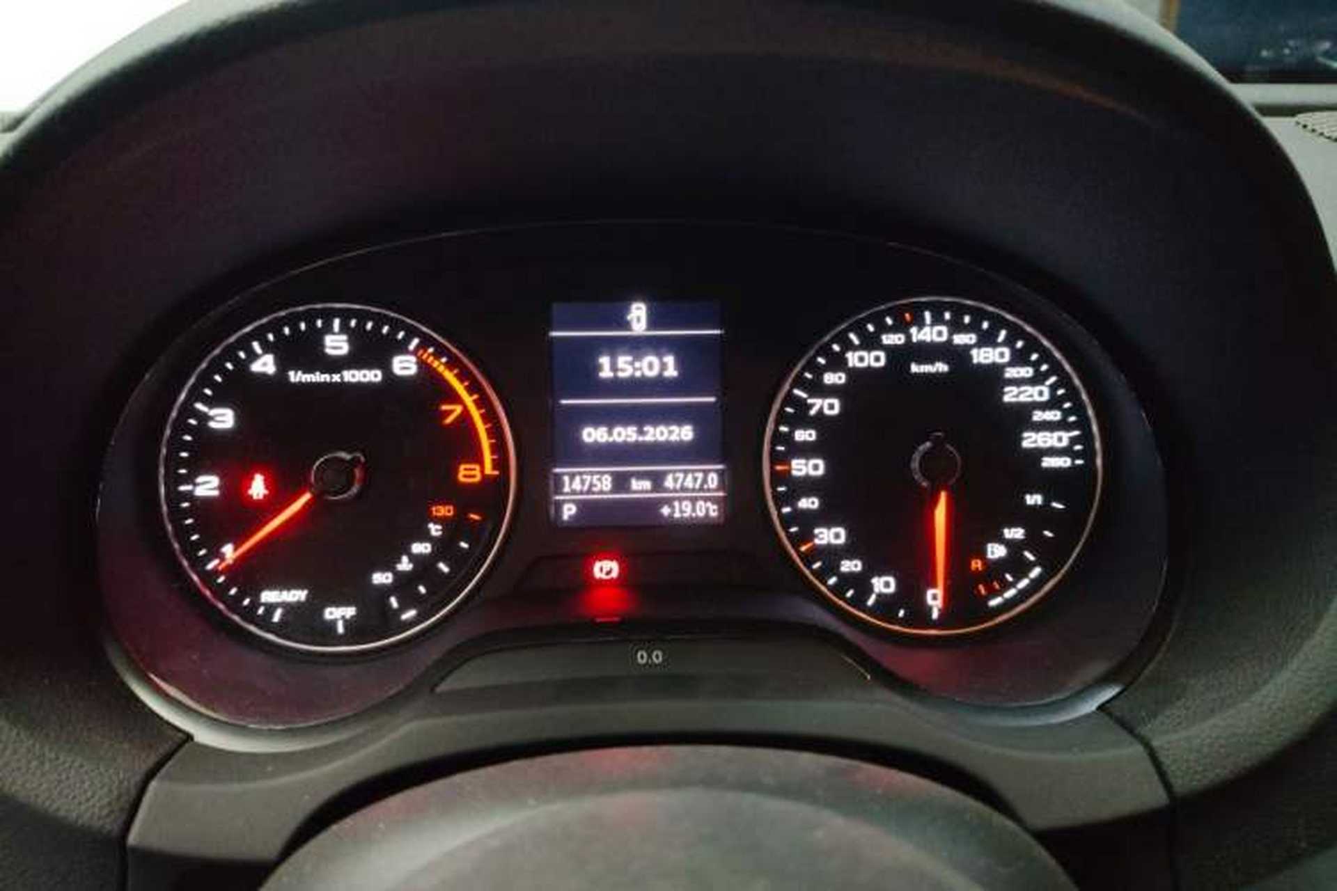 Used Audi A3 2019 Limousine 35 TFSI Ambition China VI Instrument Cluster