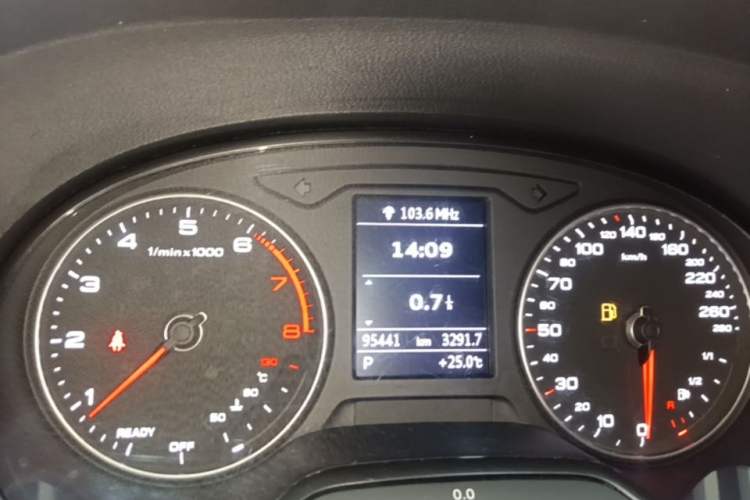 Used Audi A3 2019 Limousine 35 TFSI Sport Edition China V Emission Standard Instrument Cluster