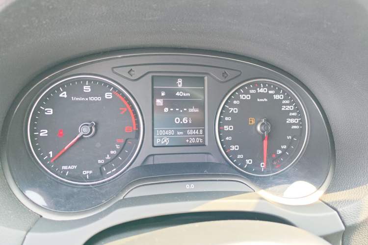 Used Audi A3 2019 Limousine 35 TFSI Fashion Edition China V standard Instrument Cluster
