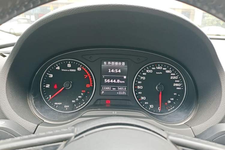 Used Audi A3 2019 Limousine 35 TFSI Ambition China VI Instrument Cluster