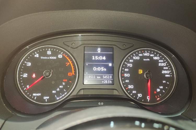 Used Audi A3 2019 Limousine 35 TFSI Ambition China VI Instrument Cluster