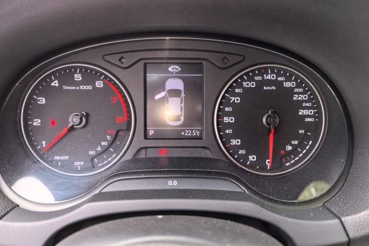 Used Audi A3 2019 Limousine 35 TFSI Ambition China VI Instrument Cluster