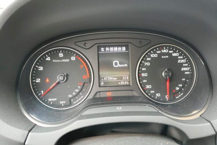 Used Audi A3 2019 Limousine 35 TFSI Fashion Edition China V standard Instrument Cluster