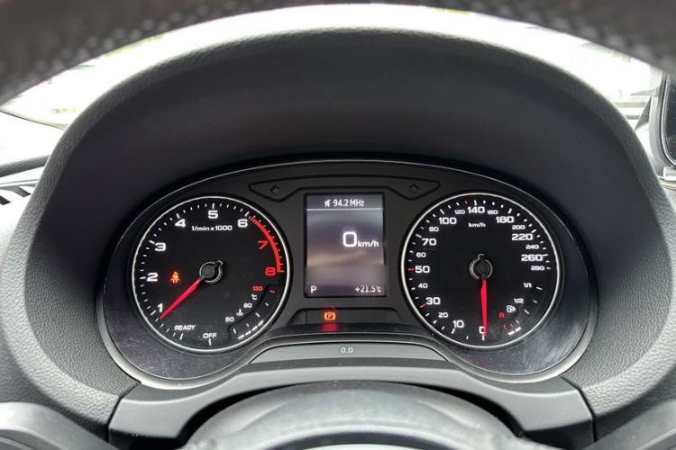 Used Audi A3 2019 Limousine 35 TFSI Fashion Edition China VI Emission Standard Instrument Cluster