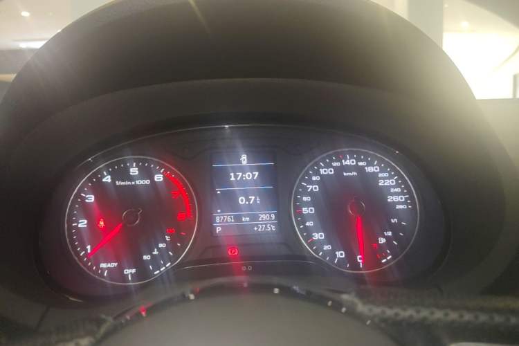 Used Audi A3 2019 Limousine 35 TFSI Fashion Edition China VI Emission Standard Instrument Cluster