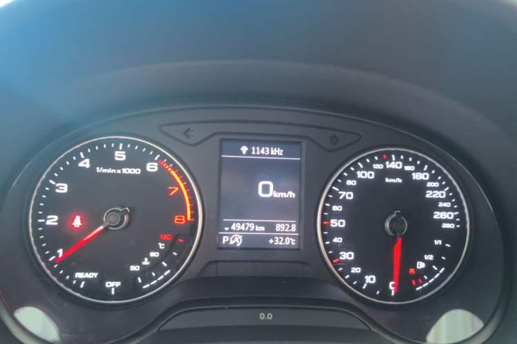 Used Audi A3 2019 Limousine 35 TFSI Fashion Edition China VI Emission Standard Instrument Cluster
