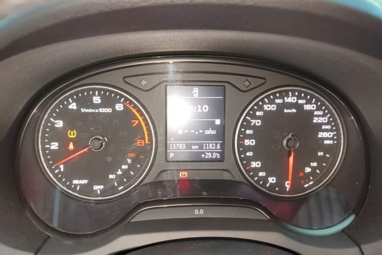 Used Audi A3 2019 Limousine 35 TFSI Fashion Edition China VI Emission Standard Instrument Cluster