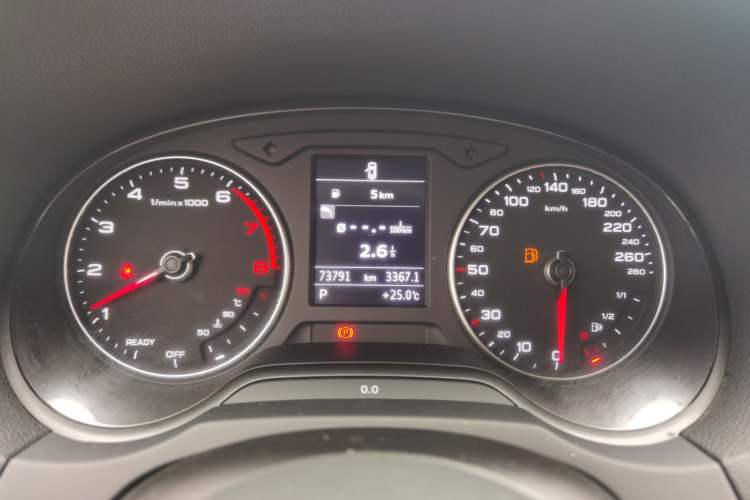 Used Audi A3 2019 Limousine 35 TFSI Ambition China VI Instrument Cluster