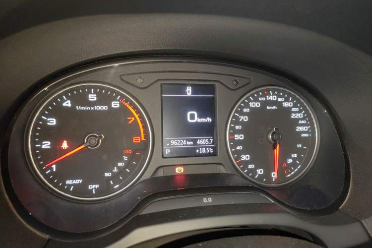 Used Audi A3 2019 Limousine 35 TFSI Fashion Edition China V standard Instrument Cluster