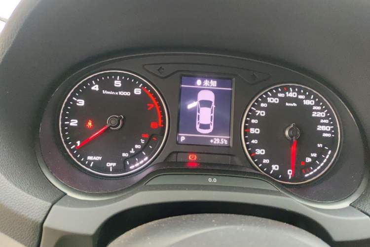 Used Audi A3 2019 Limousine 35 TFSI Fashion Edition China VI Emission Standard Instrument Cluster