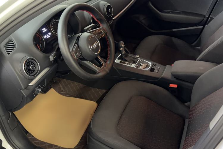 Used Audi A3 2019 Limousine 35 TFSI Ambition China VI Interior 1