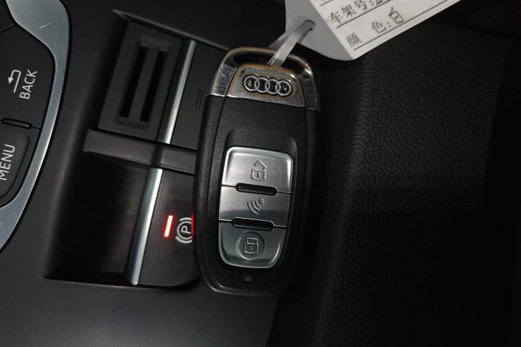 Used Audi A3 2019 Limousine 35 TFSI Style Edition China VI Emission Standard Interior 1