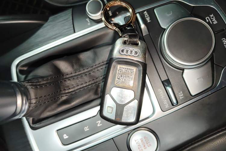 Used Audi A3 2019 Sportback 35 TFSI Style Edition China VI Emission Standard Interior 1