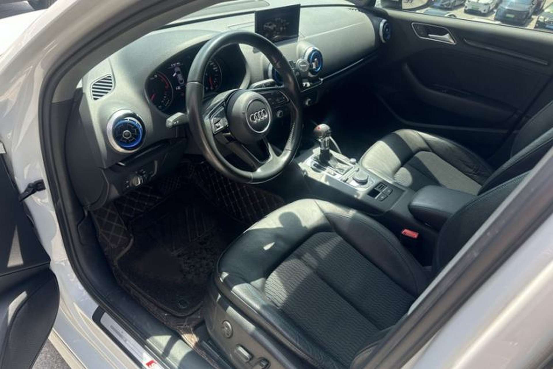 Used Audi A3 2019 Limousine 35 TFSI Fashion Edition China V standard Interior 2