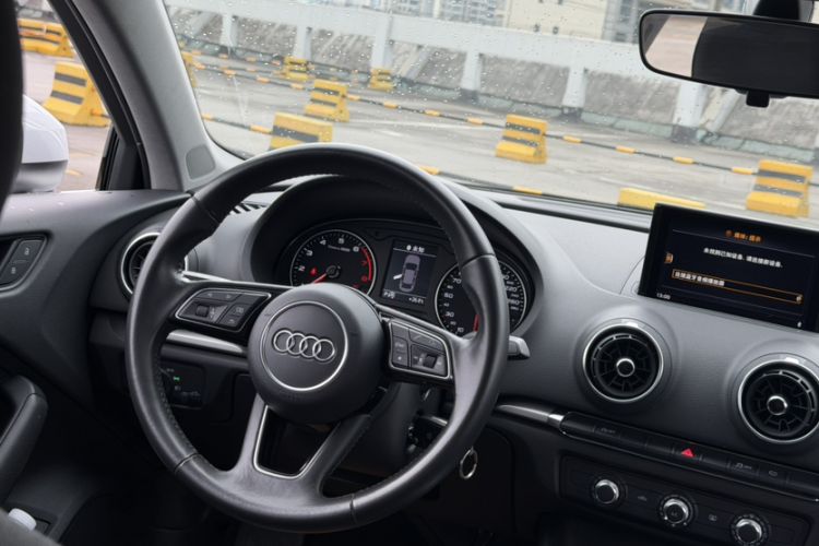 Used Audi A3 2019 Limousine 35 TFSI Ambition China V Interior 2